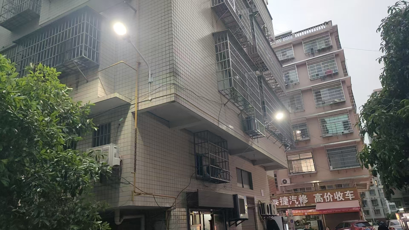 市政要聞 | 感謝信里的民生溫度！湘江新區(qū)八家灣小區(qū)改造工程圓滿收官獲天頂街道點(diǎn)贊